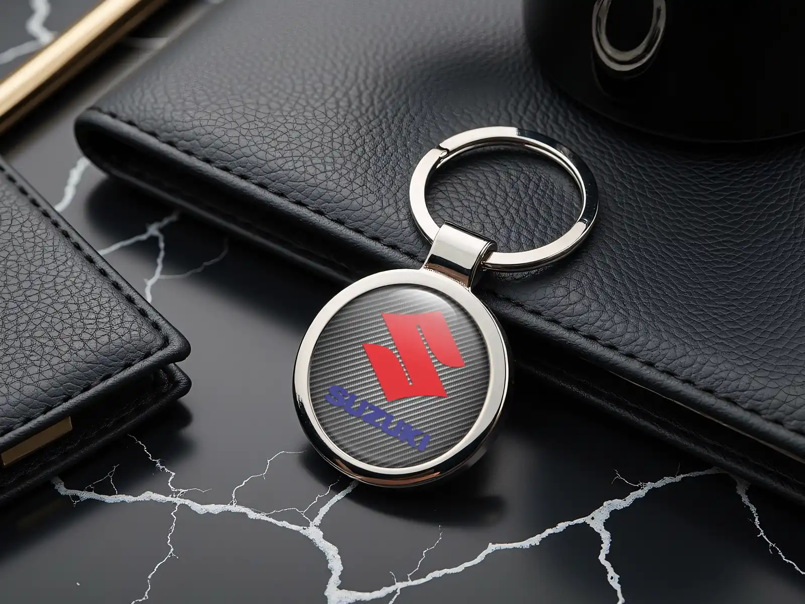 Suzuki Llavero Perro Metal Premium Duradero